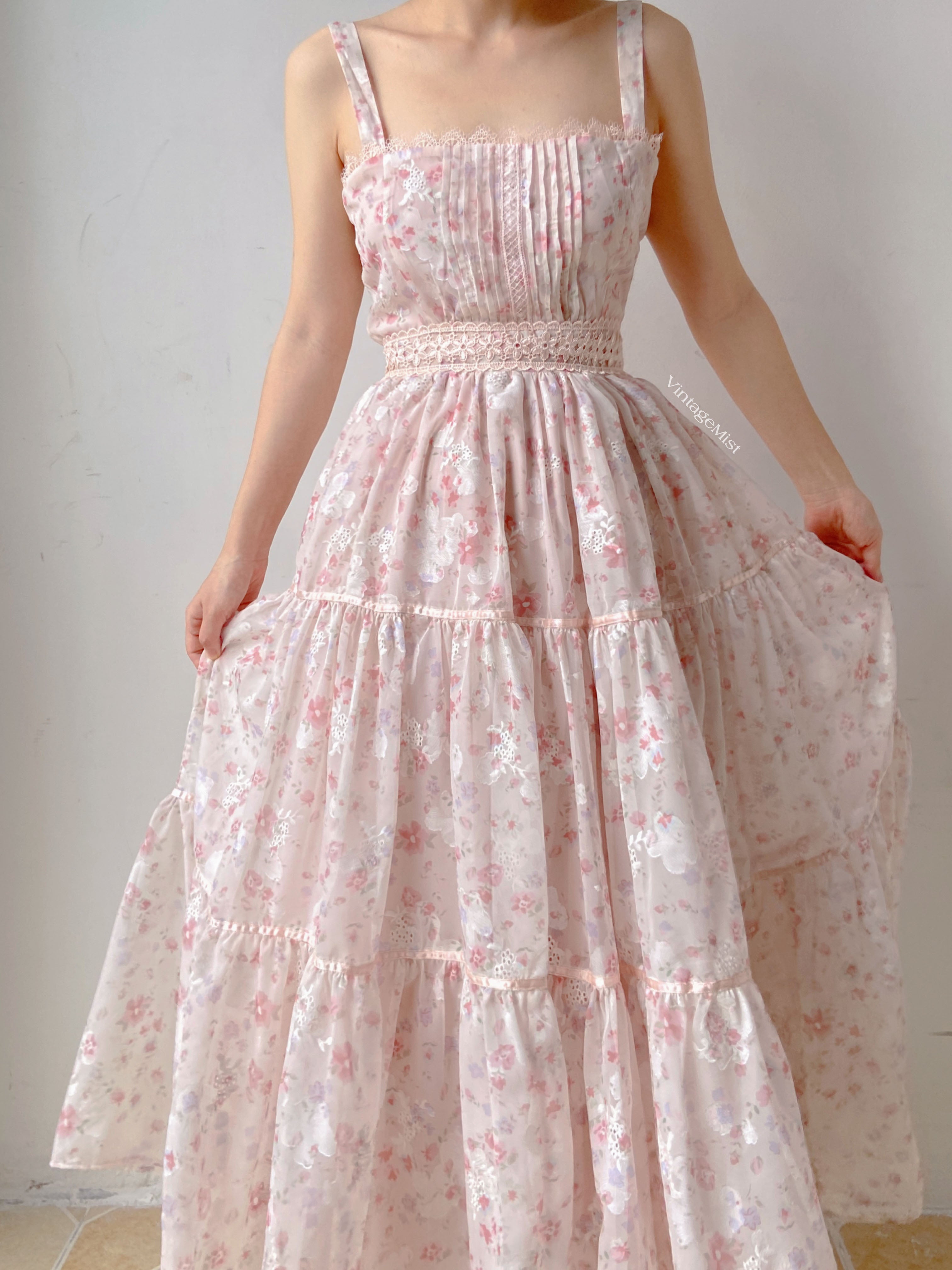 Lace Floral Halter Ruffle Dress - Pink | VintageMist