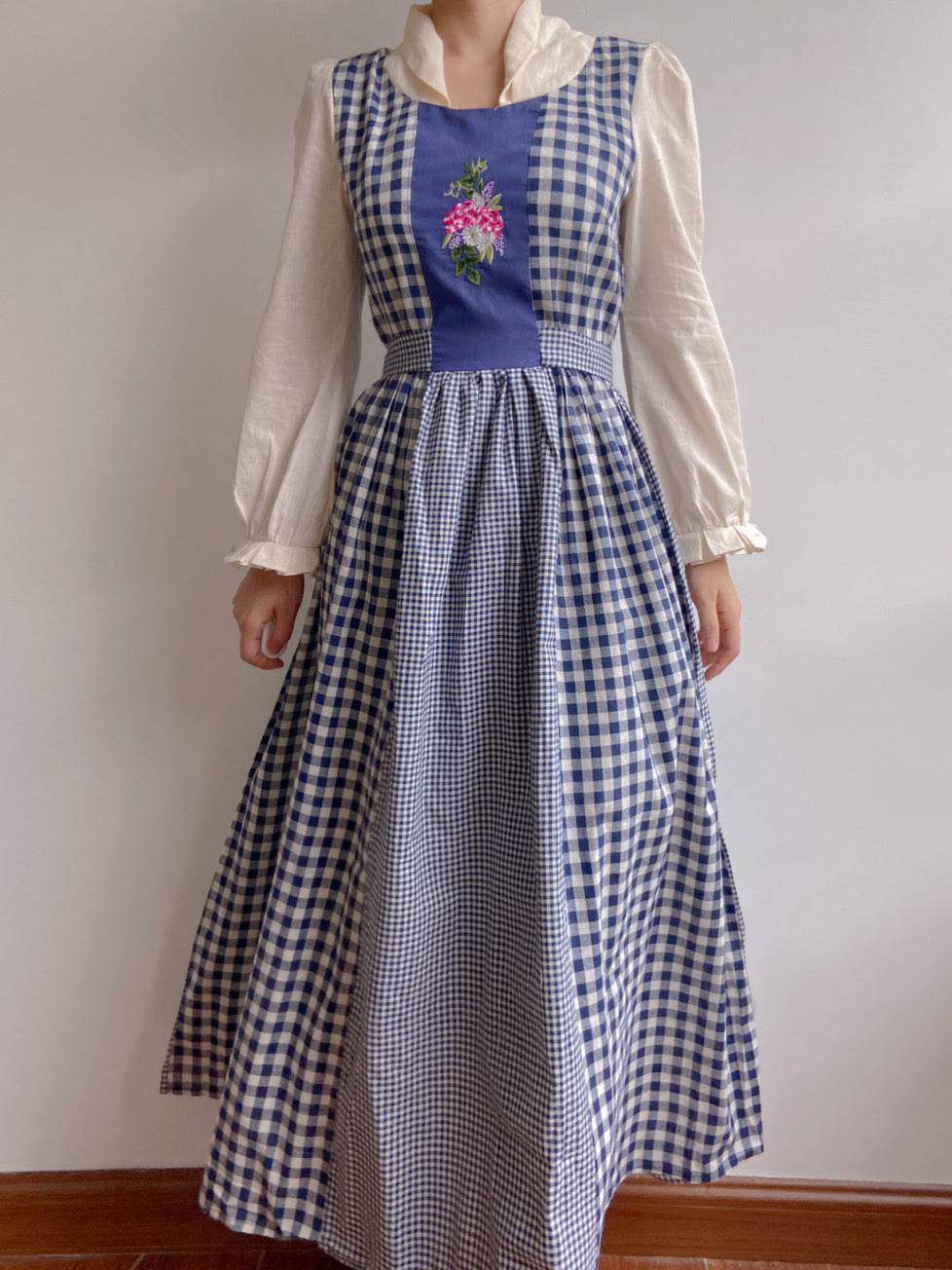Check Patchwork Floral Embroidery Midi Dress | VintageMist_