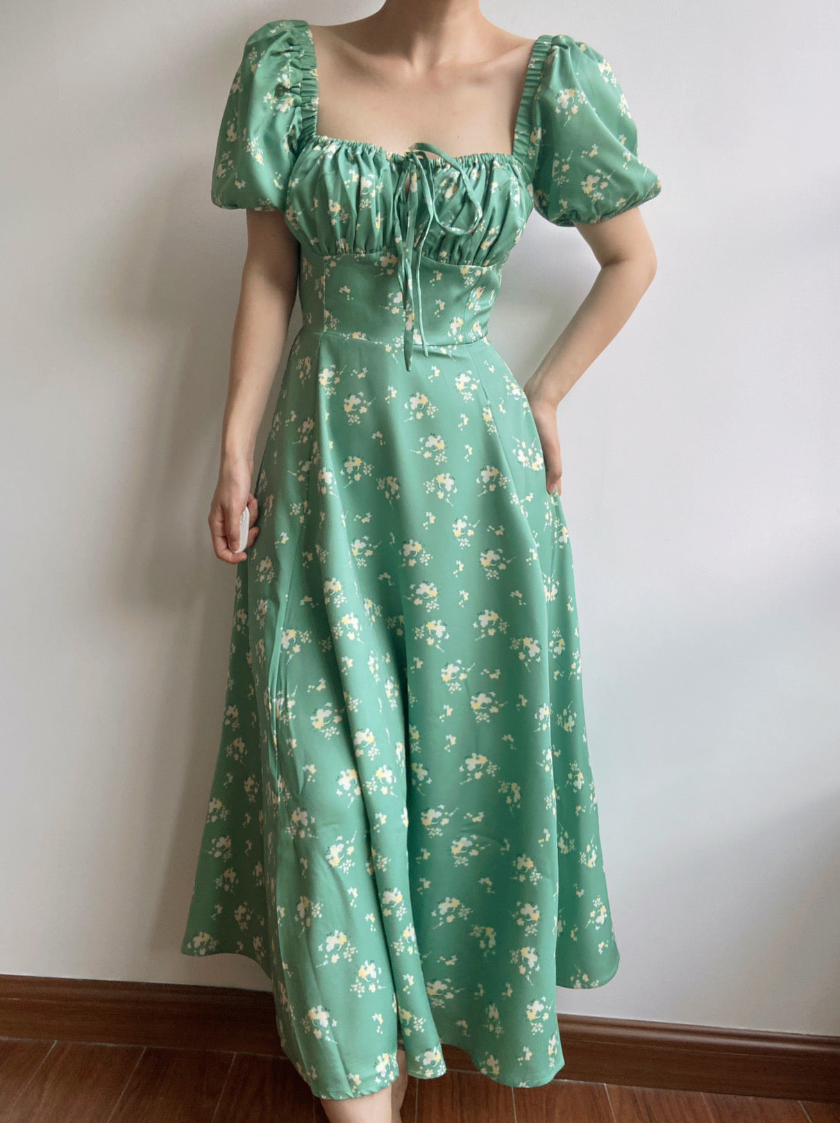 Floral Print Puff Sleeve Midi Dress - Green | Vintage Mist