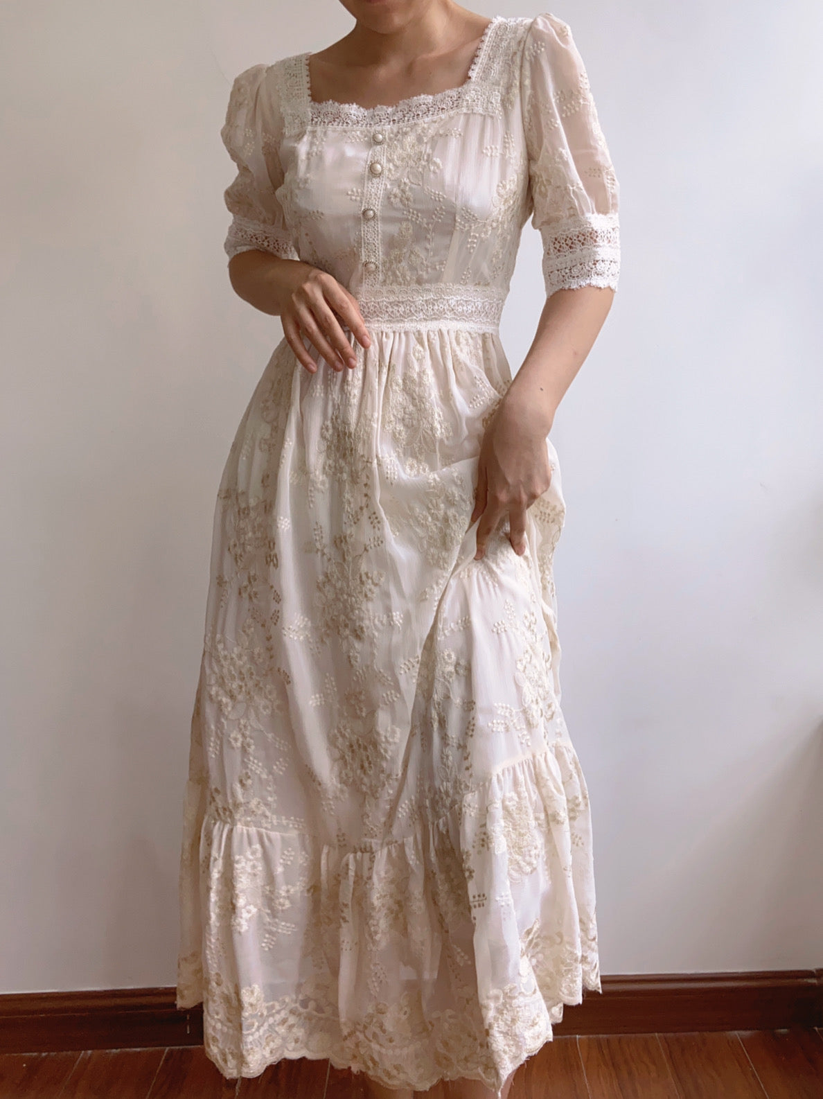Square Neck Half Sleeve Lace Flower Dress | VintageMist_