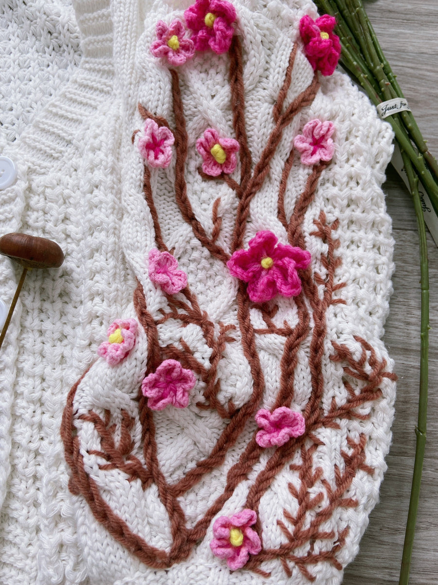人気ブランド 海外通販 - 国内入手困難 Cottagecore Cherry White - Cardigan Embroidery Blossoms トップス