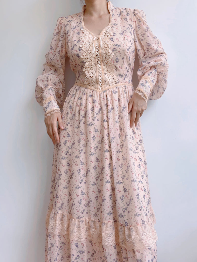 Floral Vampire Neck Long Sleeve Dress | VintageMist