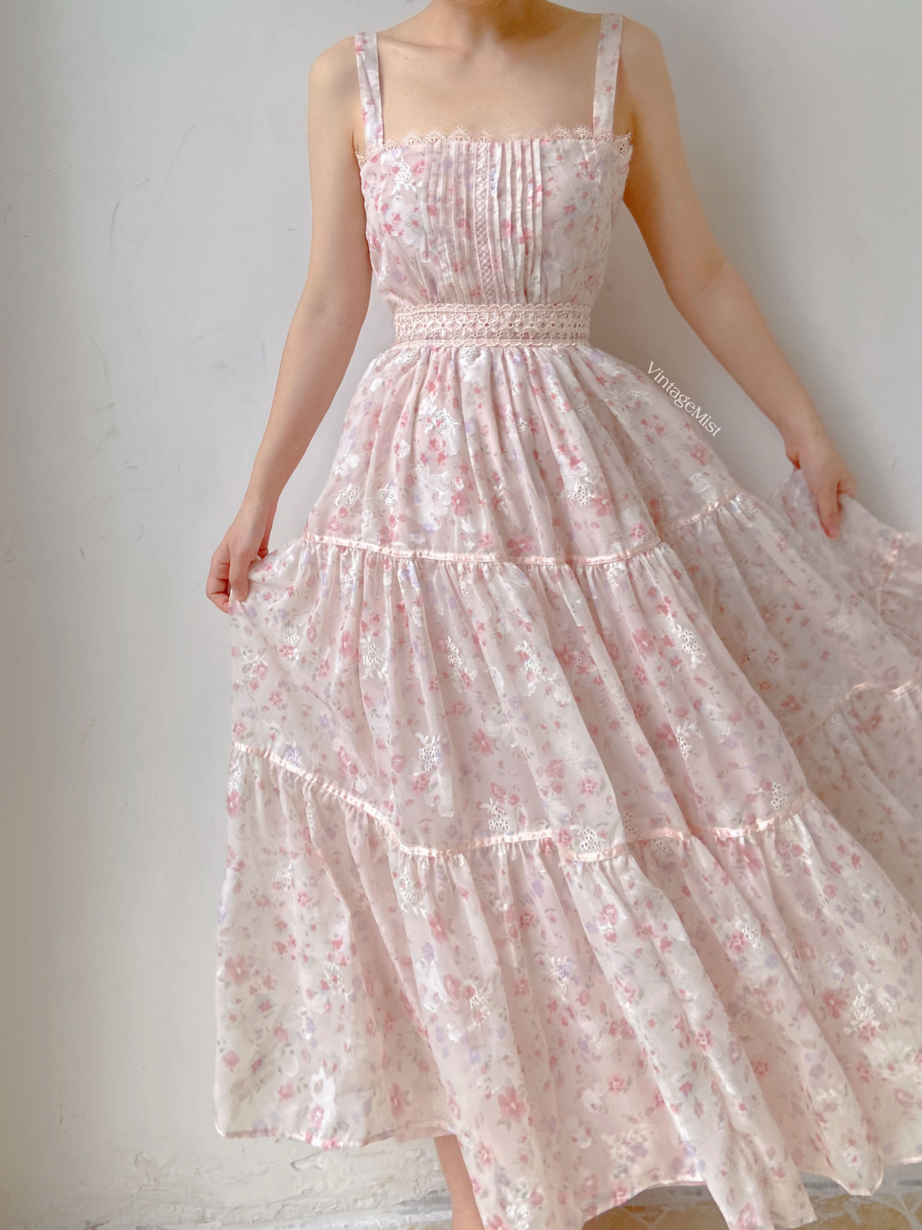 Lace Floral Halter Ruffle Dress - Pink | VintageMist