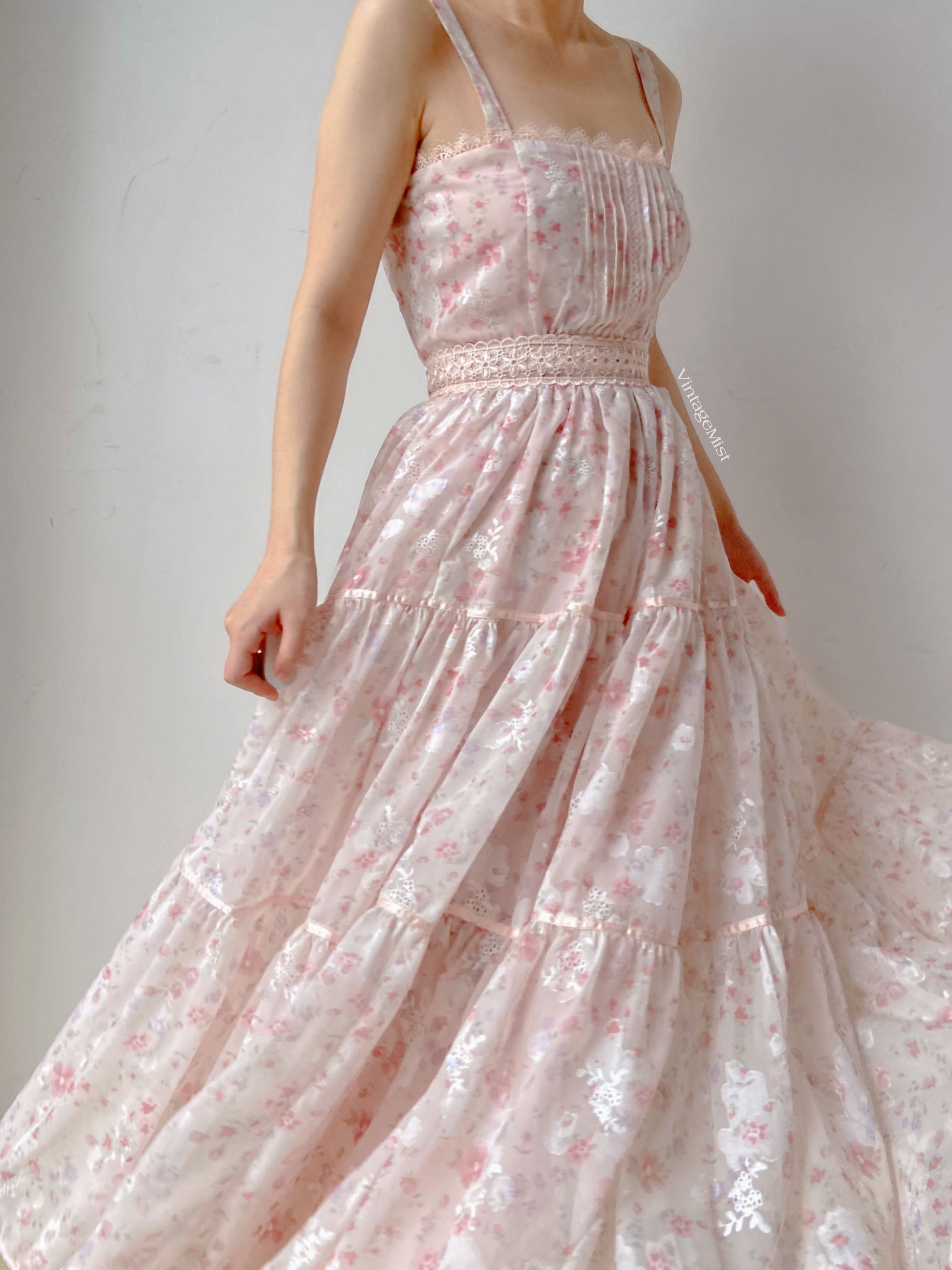 Lace Floral Halter Ruffle Dress - Pink | VintageMist