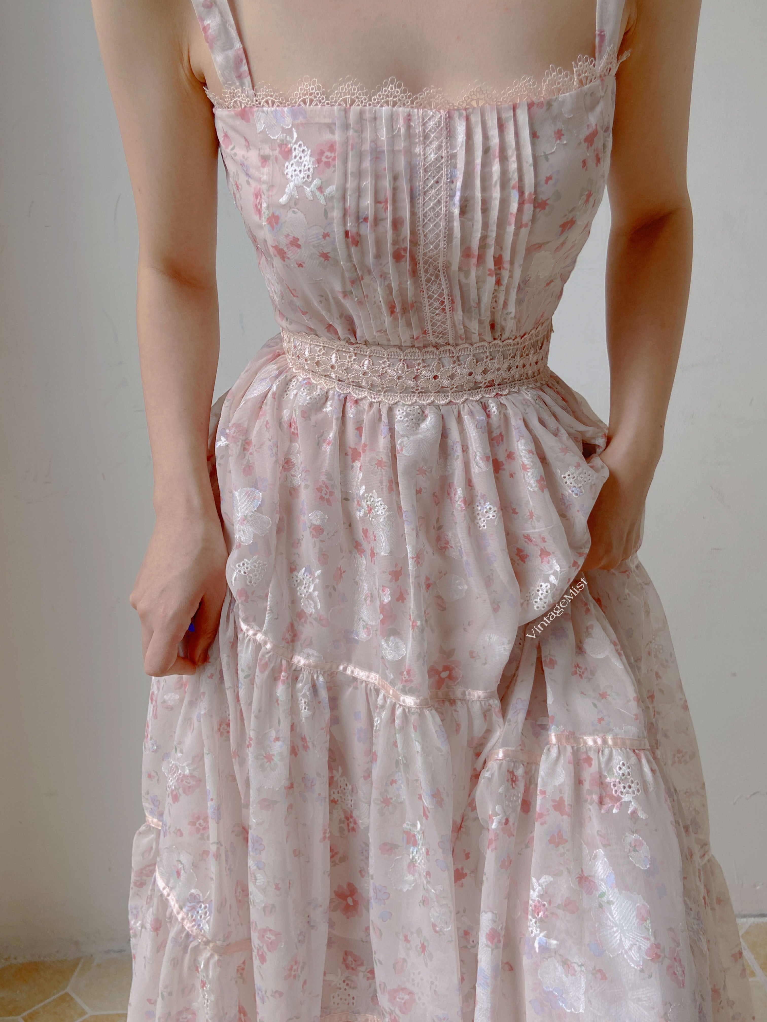 Lace Floral Halter Ruffle Dress - Pink | VintageMist