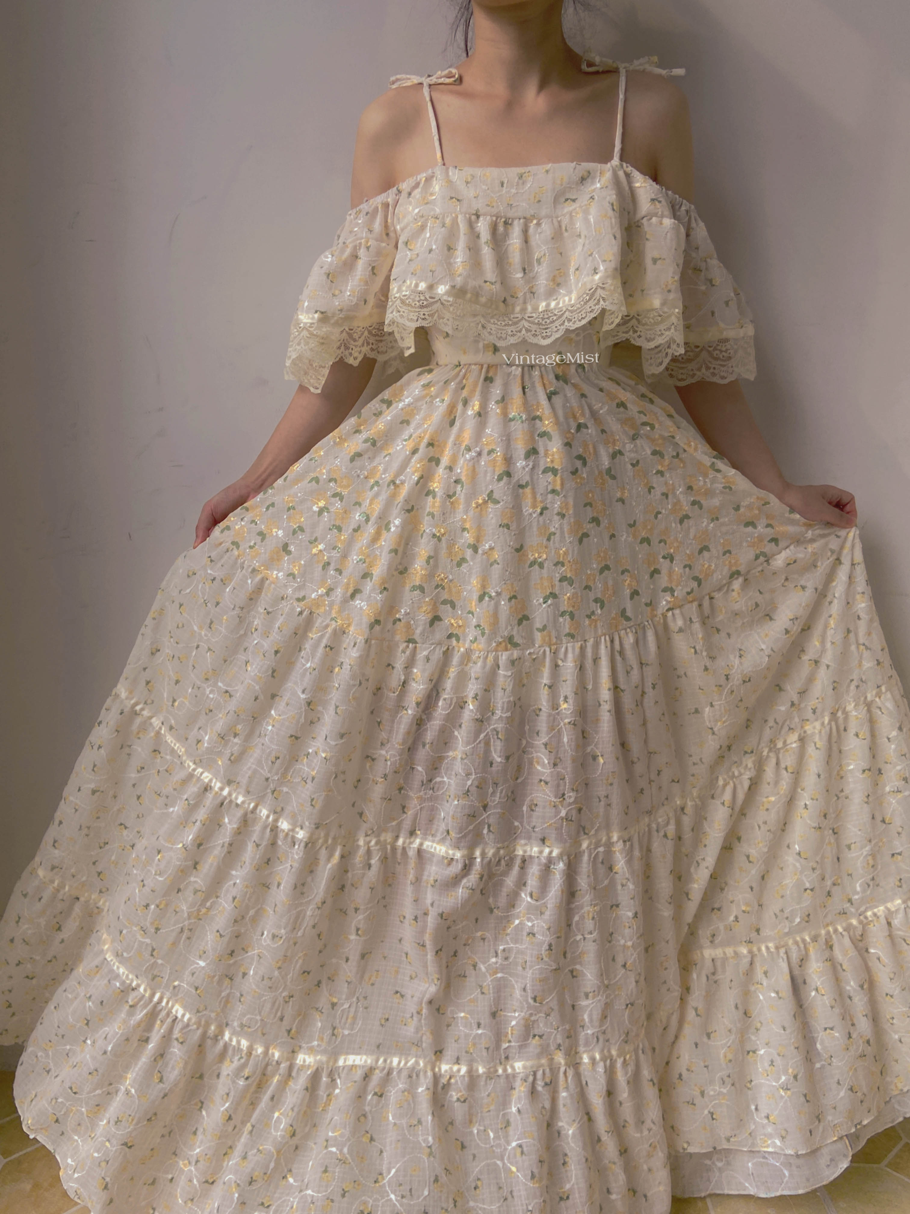 Vintage Floral Ruffled Lace Maxi Dress - Beige | VintageMist