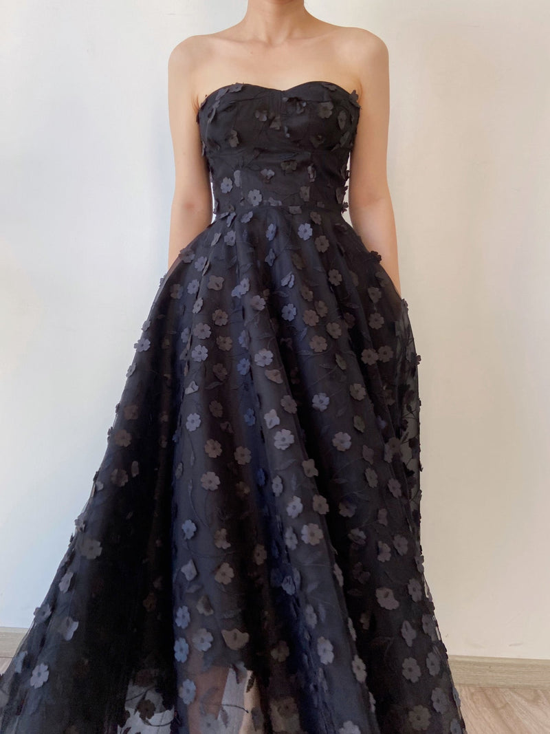 Floral Embroidery Tulle Off Shoulder Gown Dress - Black | VintageMist