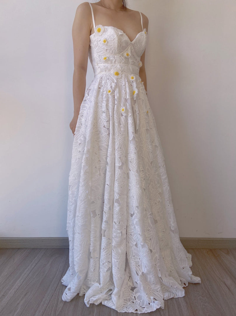 Fairycore Daisy Floral V Neck Strap Slit Maxi Dress - White | VintageMist
