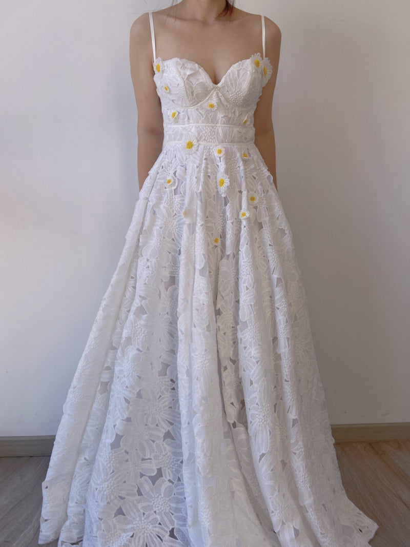 Fairycore Daisy Floral V Neck Strap Slit Maxi Dress - White | VintageMist