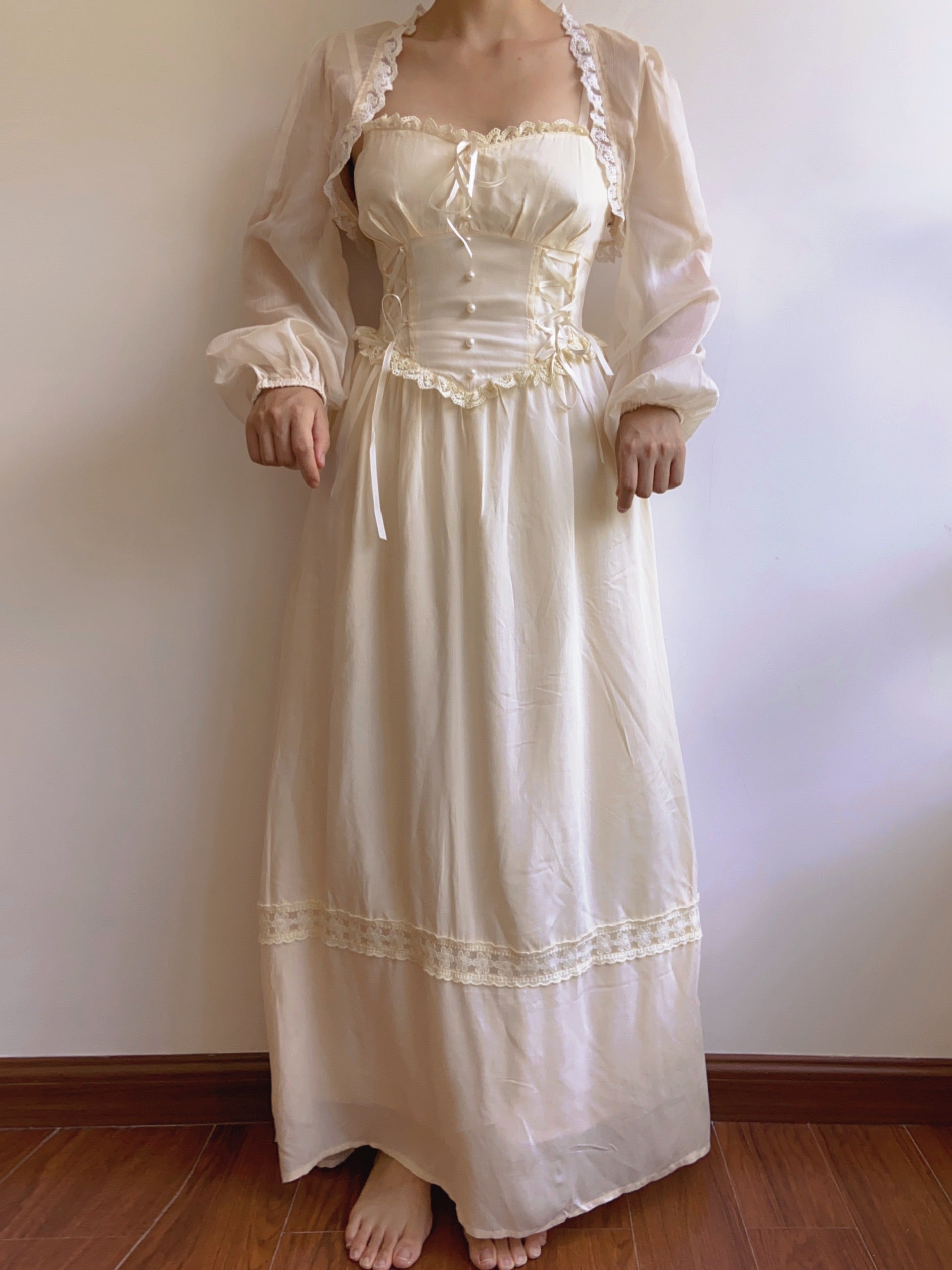 ivory retro dress Loyalty Front Lace-up Strap Maxi 27 25 M Size:M - Bust 77-92 cm Short, Sweet, and Trending: atf-sm-1.24.25