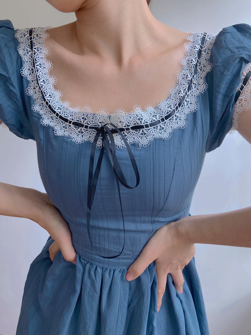 Puff Sleeves Lace Midi Dress - Blue | VintageMist