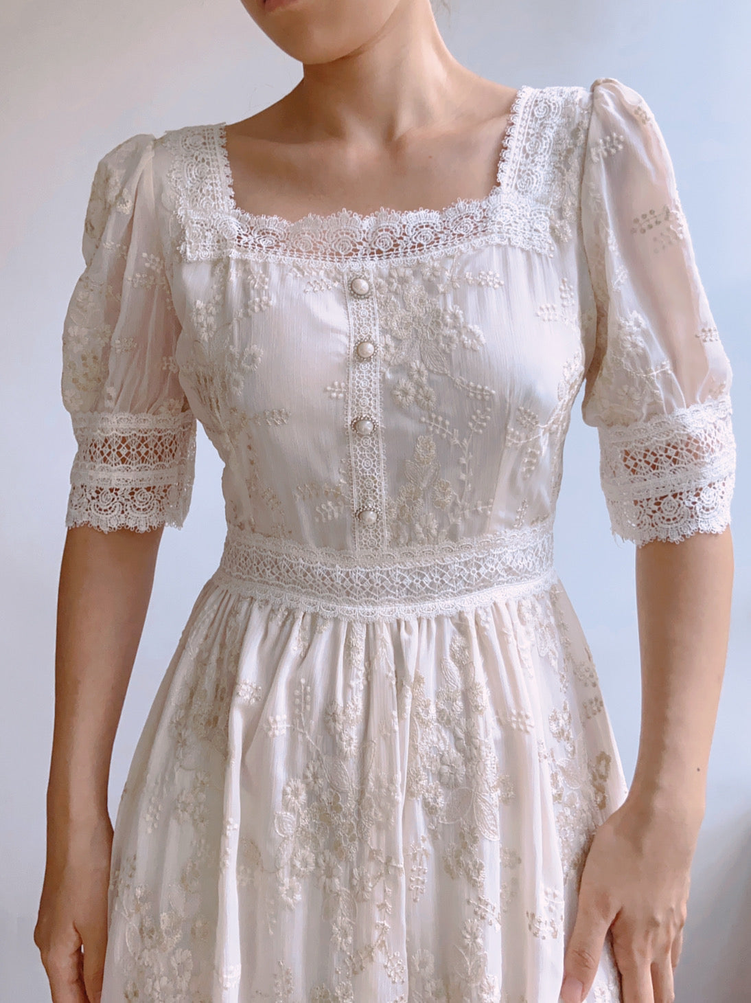 Square Neck Half Sleeve Lace Flower Dress | VintageMist_