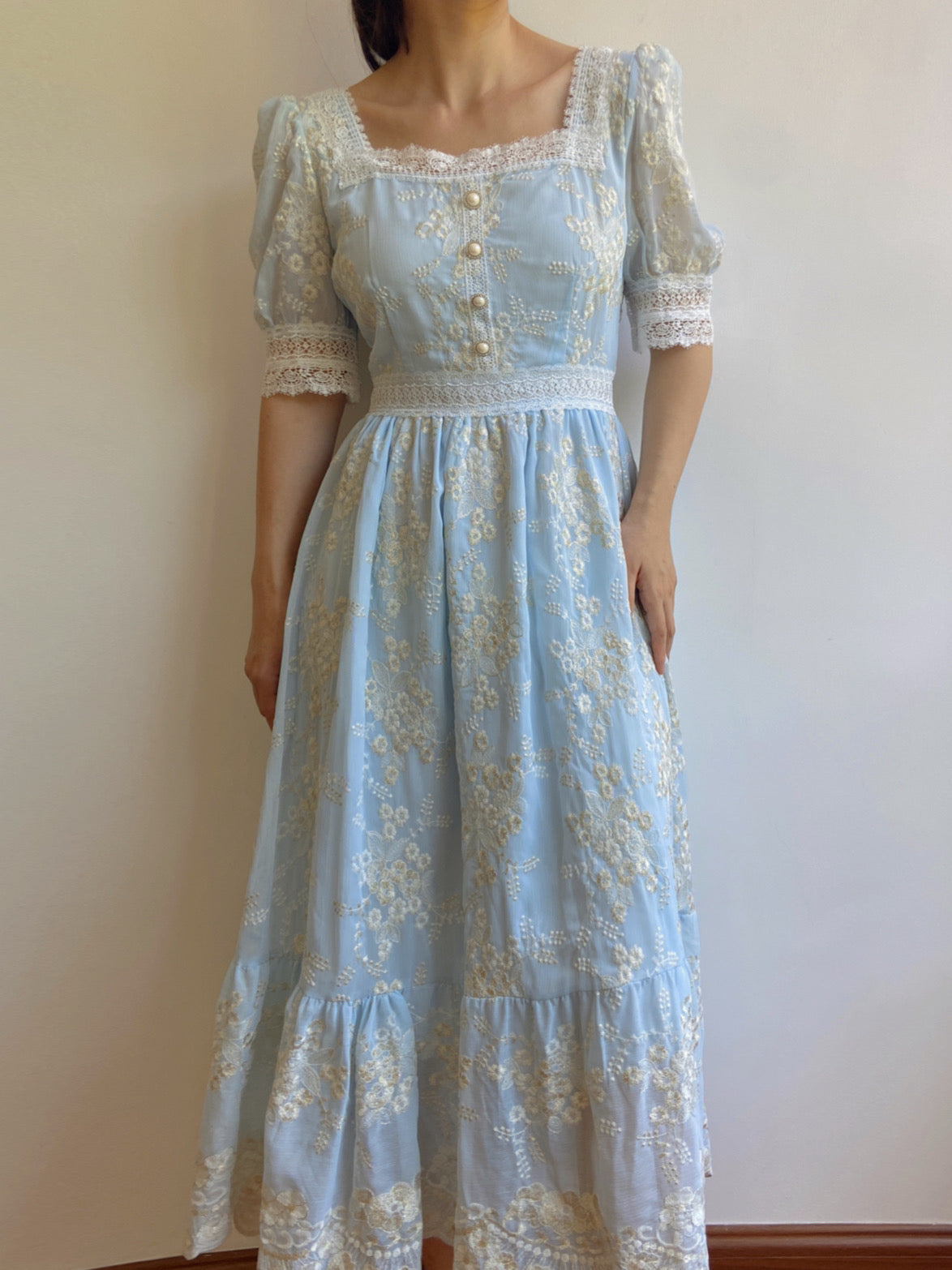 Square Neck Half Sleeve Lace Flower Dress | VintageMist_