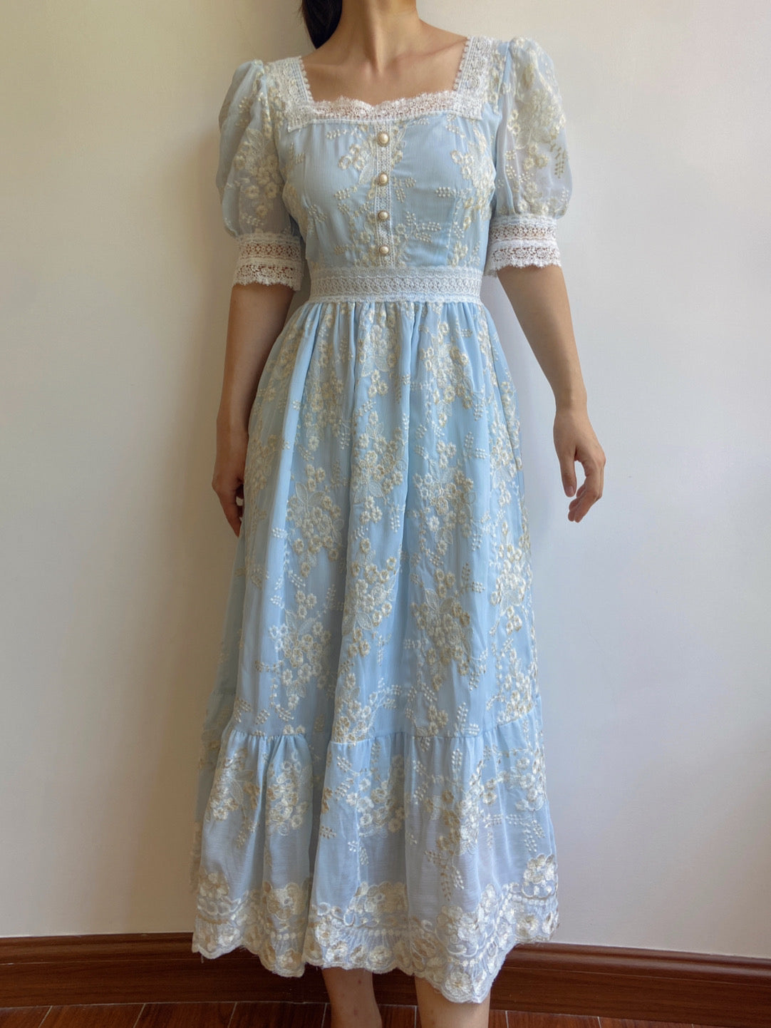 Square Neck Half Sleeve Lace Flower Dress | VintageMist_