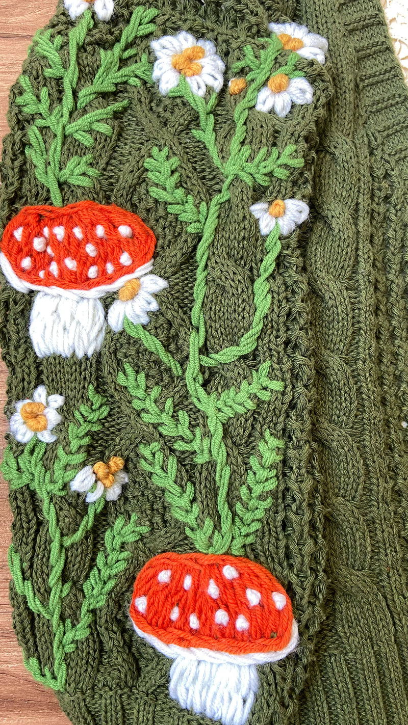 Cottagecore Mushroom Daisy Cardigan | Vintagemist.com