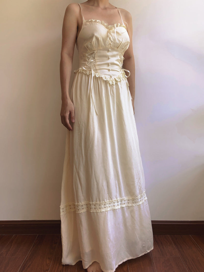 Loyalty Front Lace-up Strap Maxi Dress - Ivory | Vintage Mist